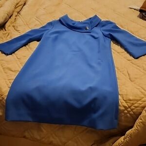 TAHARI lole new worn Once for engagement pics,  great for cold weather!